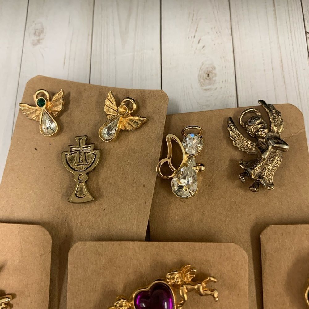 Religious Pin Lot Bundle‎ - Picture 6 of 6